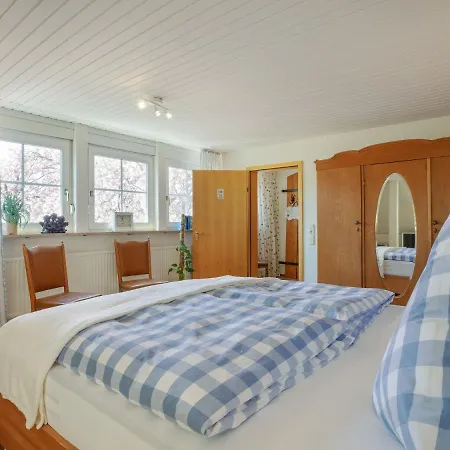 Attraktive In Franken Mit Garten דירה